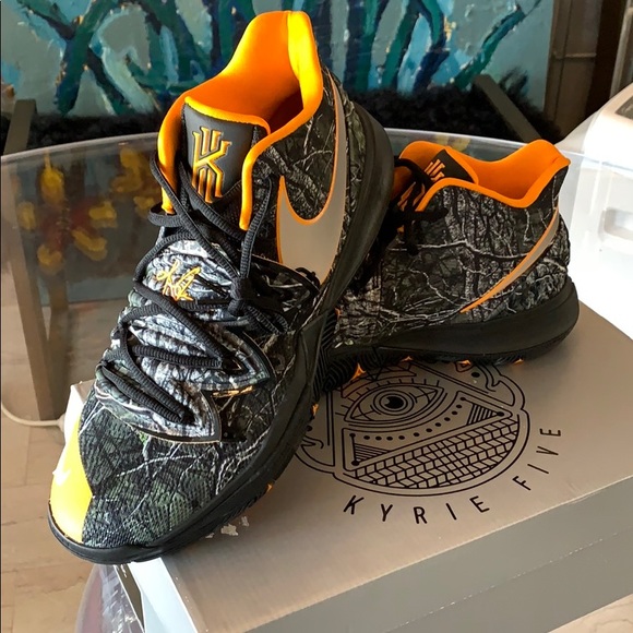 kyrie 4 taco